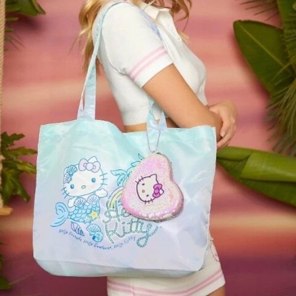 *** SOLD *** Hello Kitty Mermaid Graphic Ombre Shopping Tote Bag - Picture 7 of 8